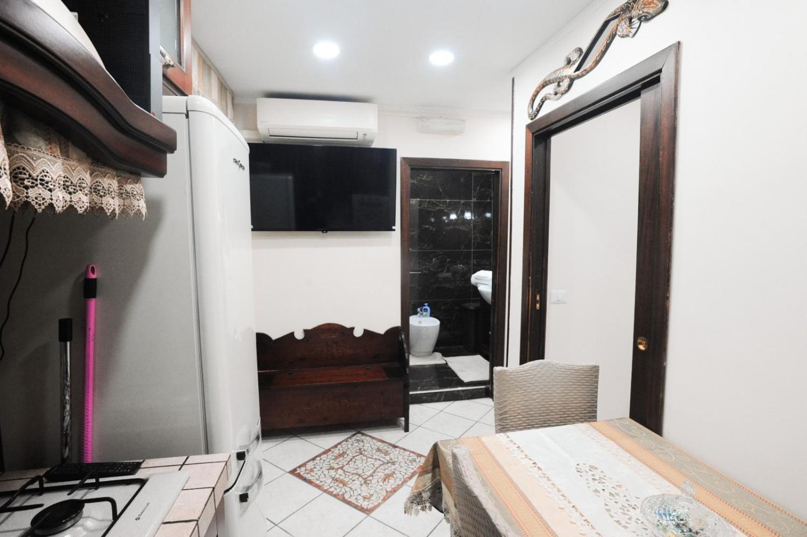 Апартаменты La Casa Di Nancy Next Plebiscito Неаполь Экстерьер фото