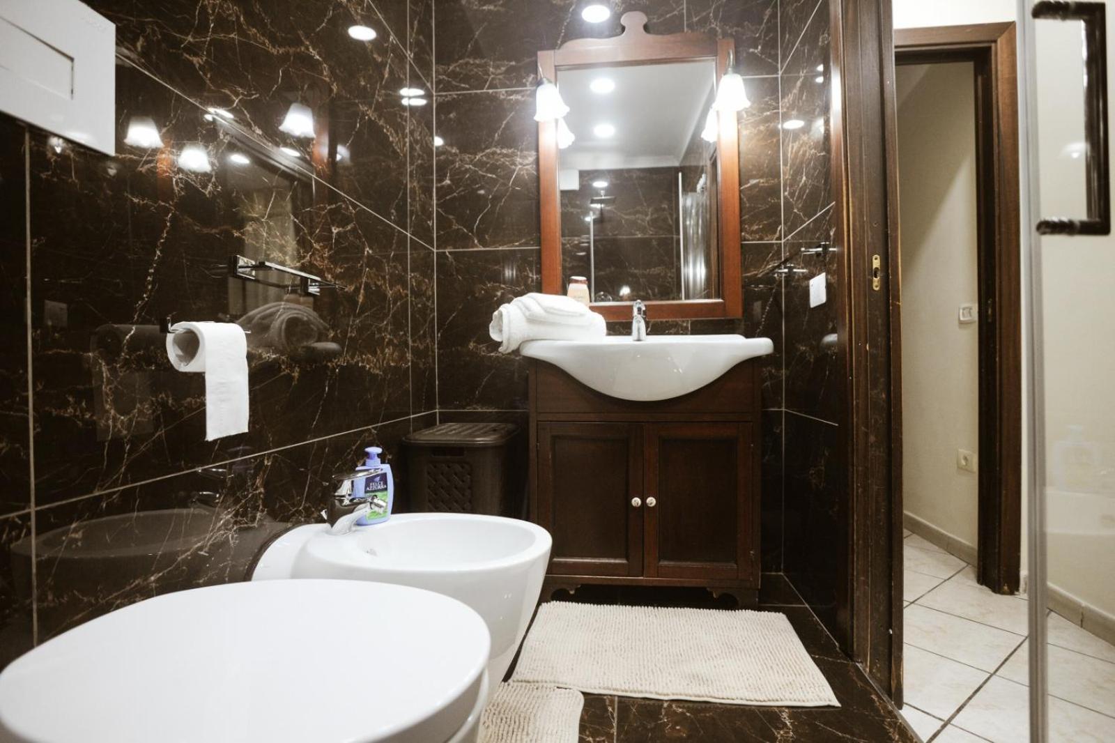 Апартаменты La Casa Di Nancy Next Plebiscito Неаполь Экстерьер фото